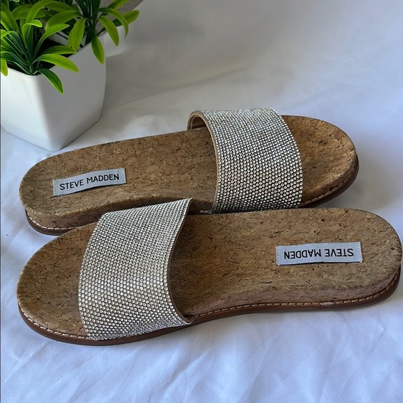 Steve Madden Glittering Silver Slide Sandals - Picture 1 of 11